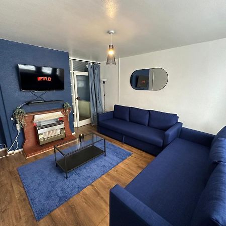 Lovely Spacious 3 Bedrooms House 伯明翰 外观 照片